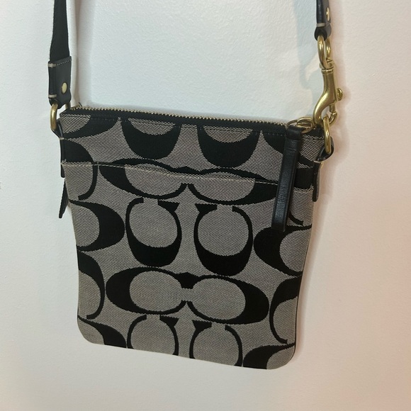 Coach crossbody bag - Picture 4 of 6